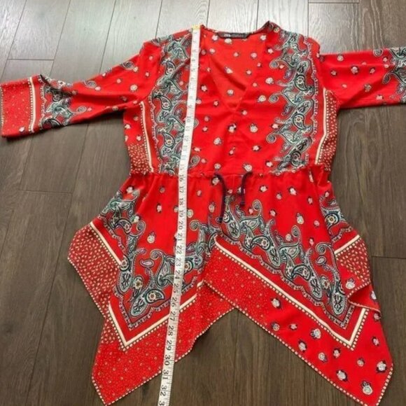 ZARA Asymmetrical Printed Top - Picture 10 of 14